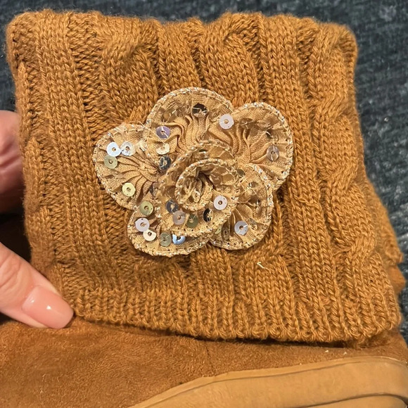 Girls boots size 13 - Picture 3 of 4